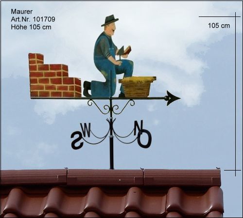 maurer als wetterfahne aus edelstahl mit windrose, bemalt