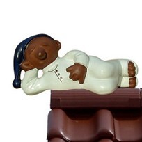 dachschmuck-dachschlaefer auf dachziegel