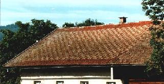 schwandorfer dachziegel als schachbrettmuster verlegt