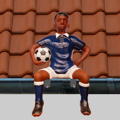 Fussballer als Rinnenfigur mit Edelstahl