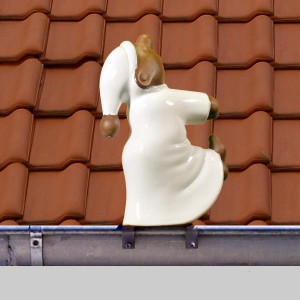laufender Schlafwandler mit Edelstahl