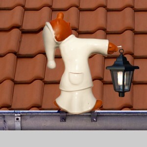 Schlafwandler mit Laterne als Rinnenfigur